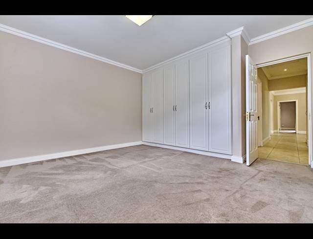 3 BEDROOM FREESTANDING FOR SALE IN WATERFALL VALLEY MATURE LIFESTYLE ESTATE